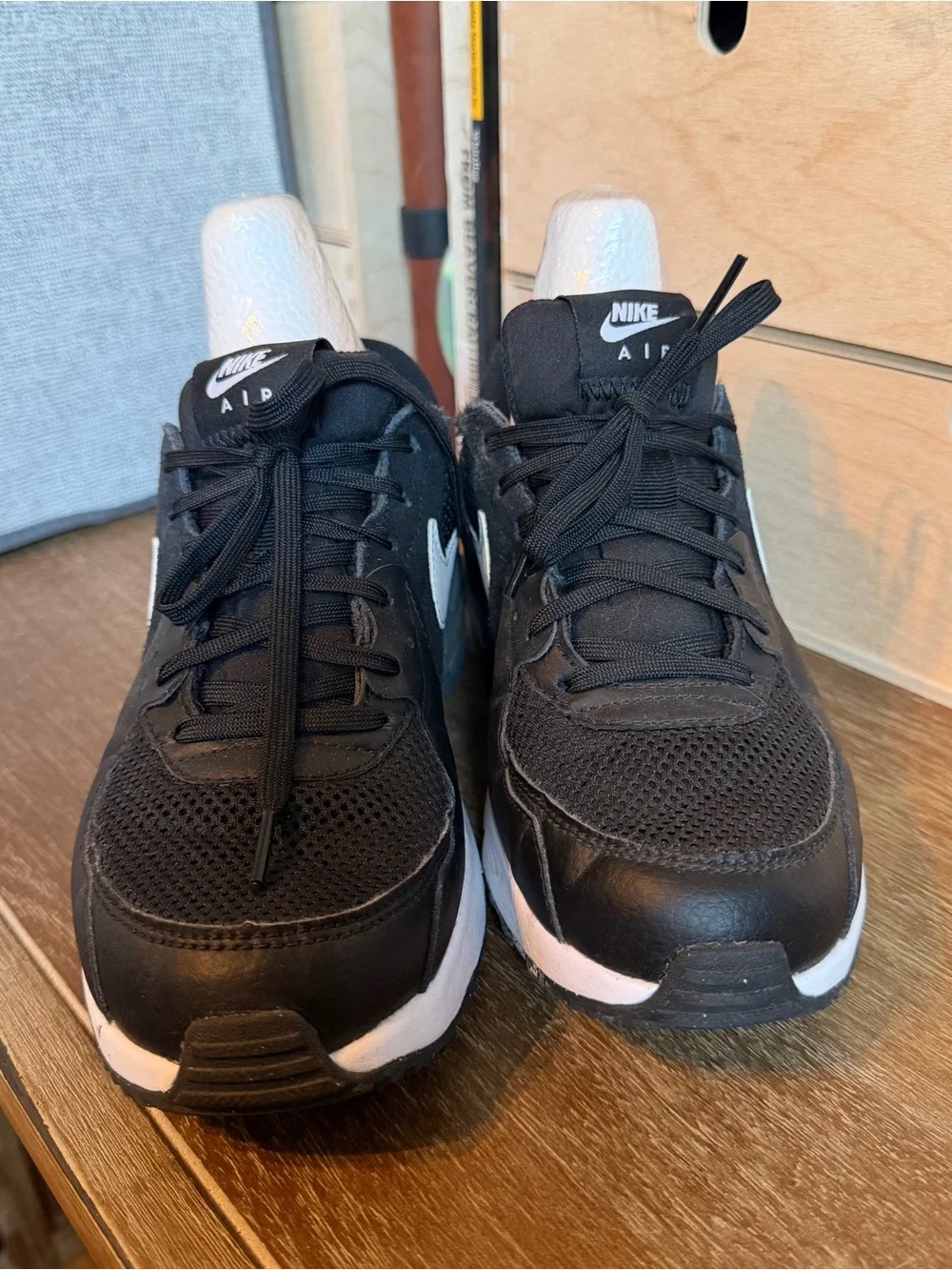 Nike Air Max Black Sneakers with White Swoosh size 7